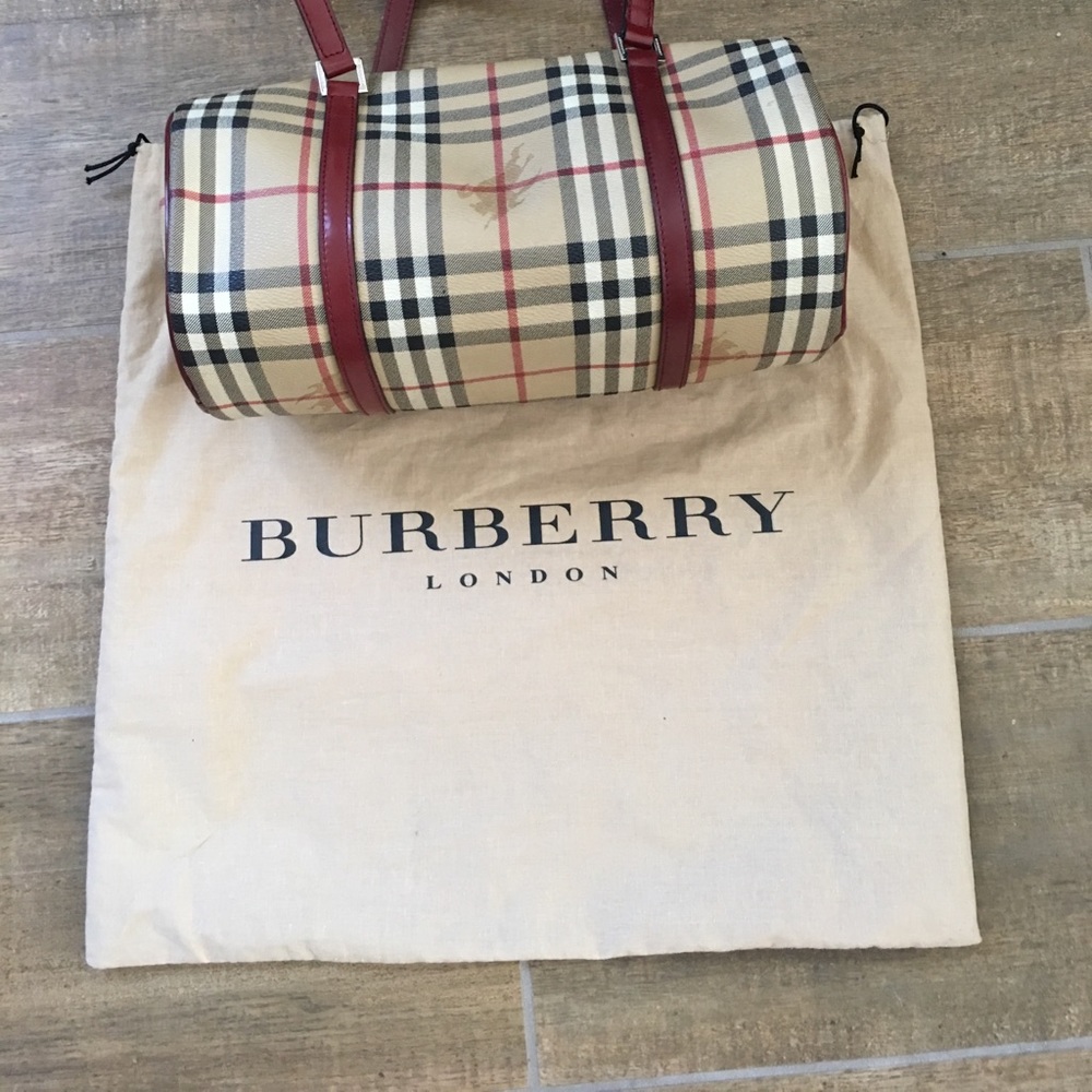 Burberry Barrel Handbag